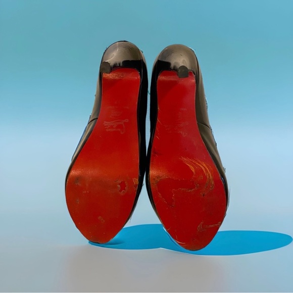 Christian Louboutin Rolando Patent Leather Heels - Picture 4 of 7